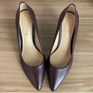 COACH LEATHER PUMPS
